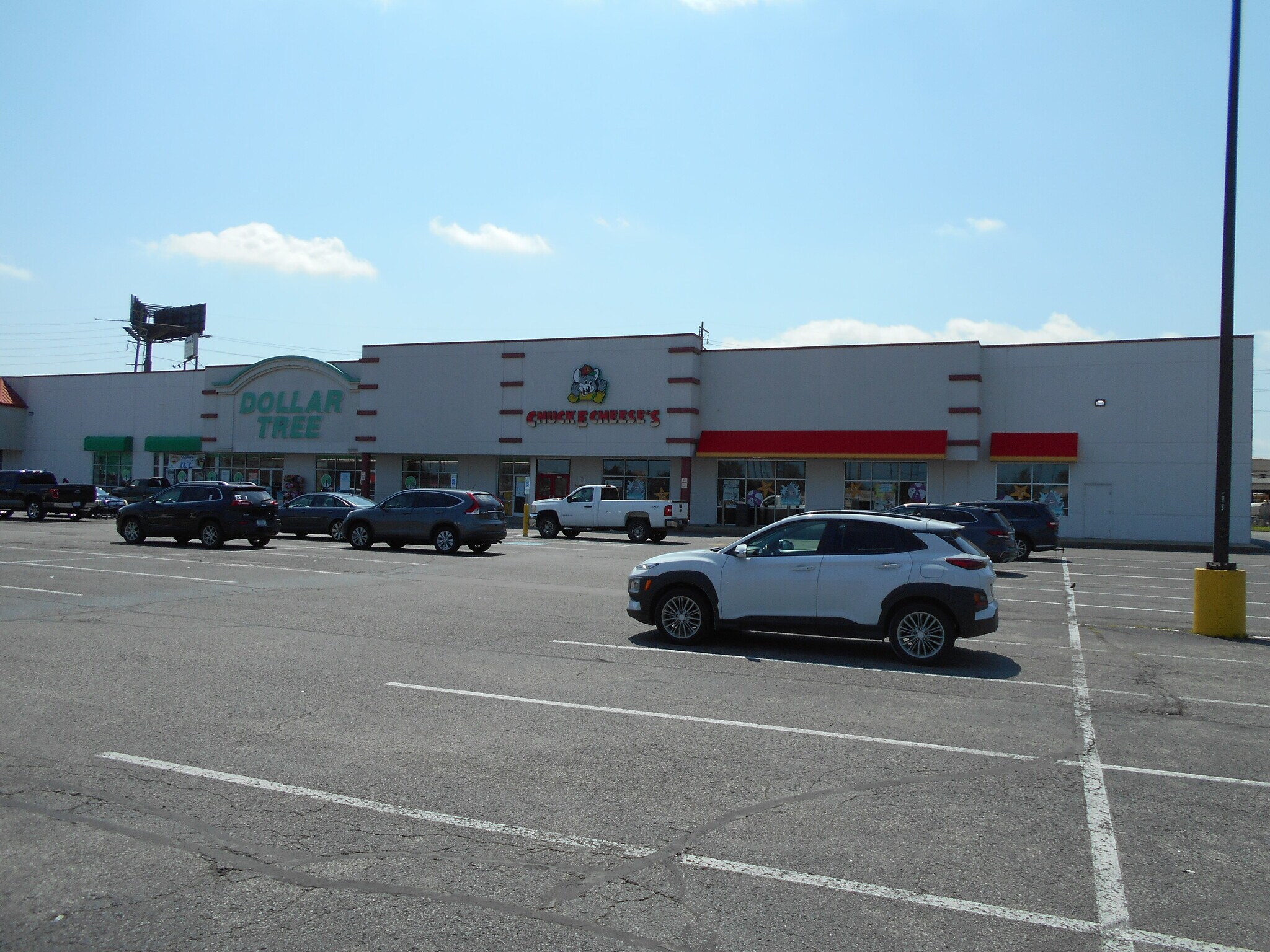 1008 E Lewis and Clark Pky, Clarksville, IN for Rent
