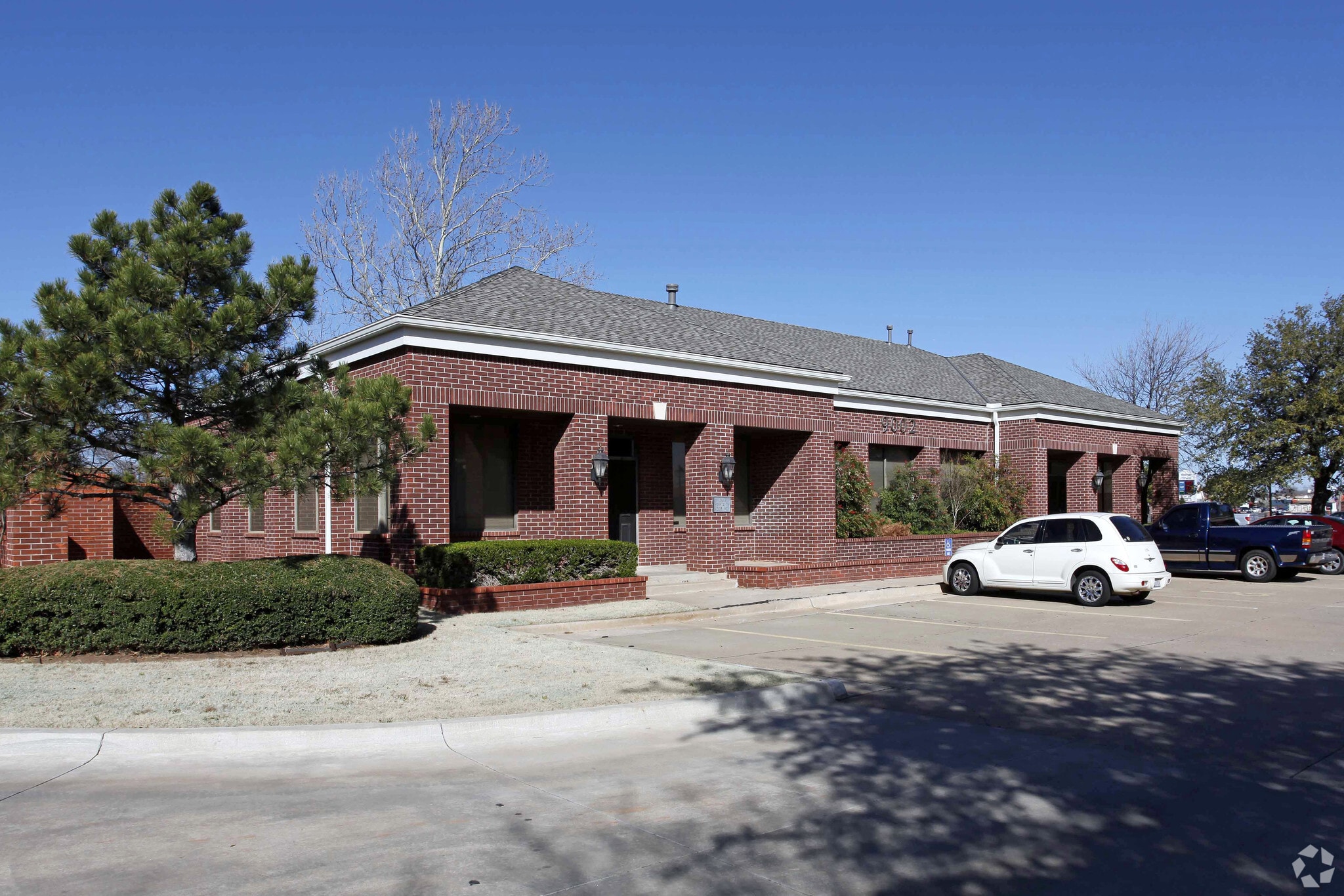 9002 N May Ave, Oklahoma City, OK for Rent