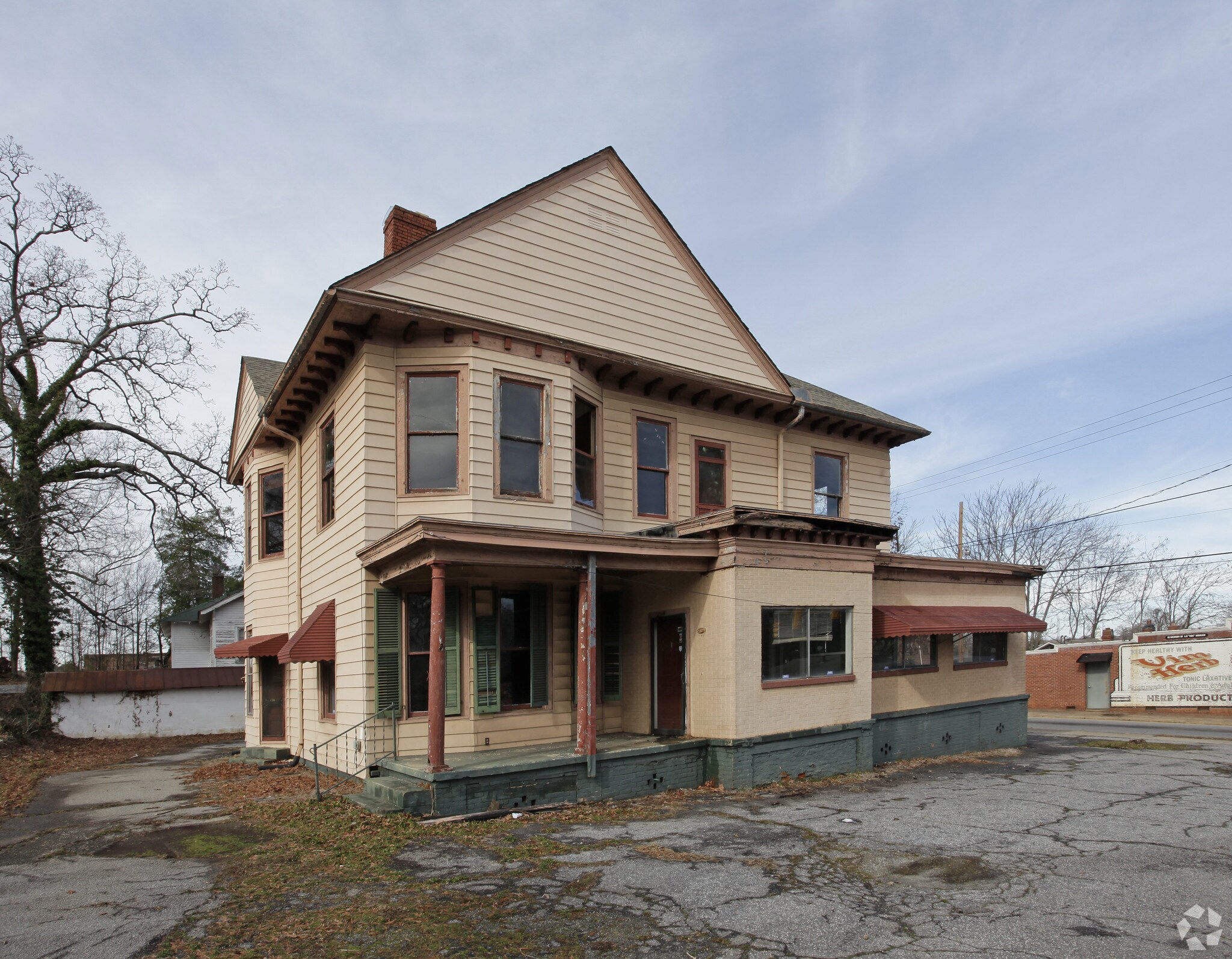 1002 S Main St, Anderson, SC for Sale