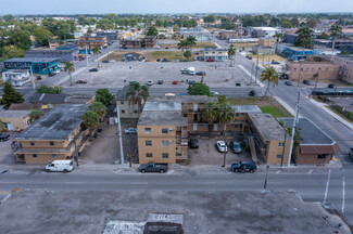 Belle Glade, FL Apartments - 417 SW 6th St