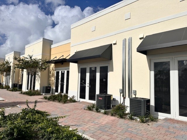 11950 SW Tom Mackie Blvd, Port Saint Lucie, FL for Rent
