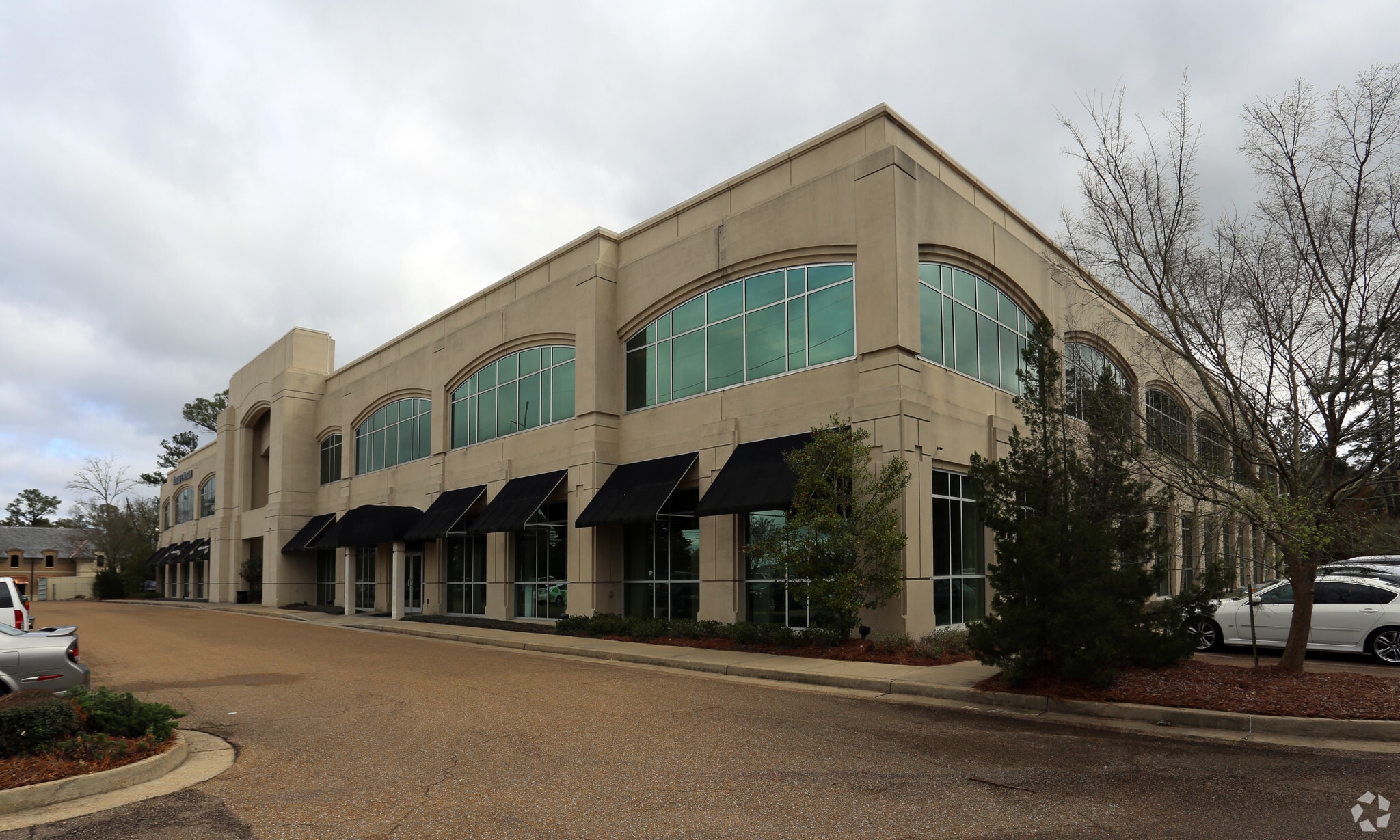 4450 Old Canton Rd, Jackson, MS for Rent
