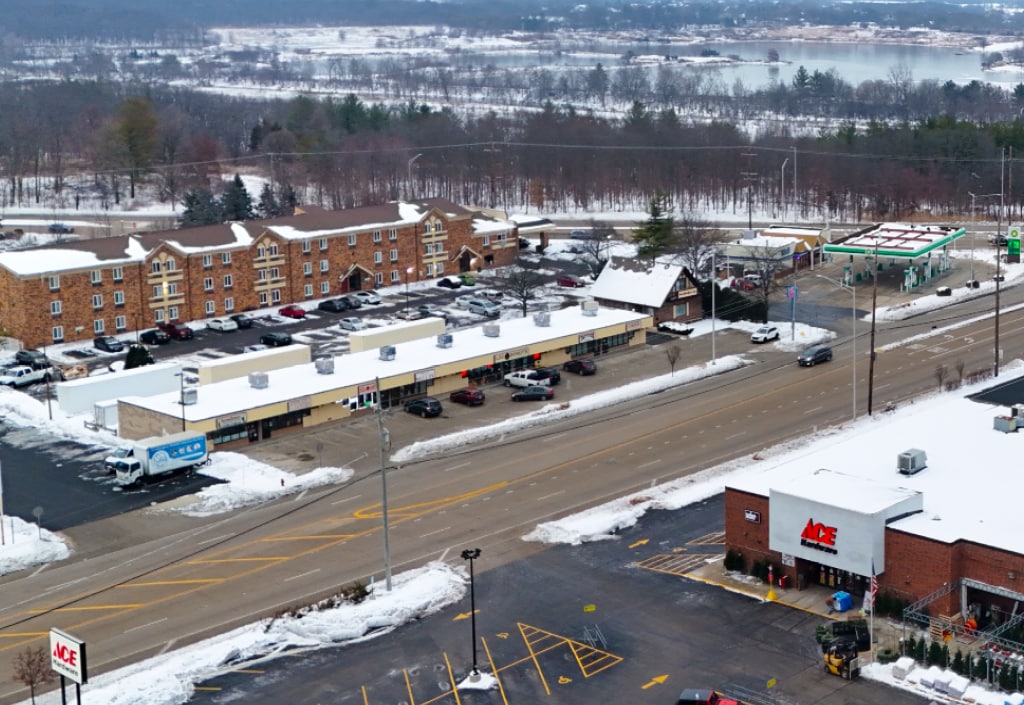 116 Peterson Rd, Libertyville, IL for Sale