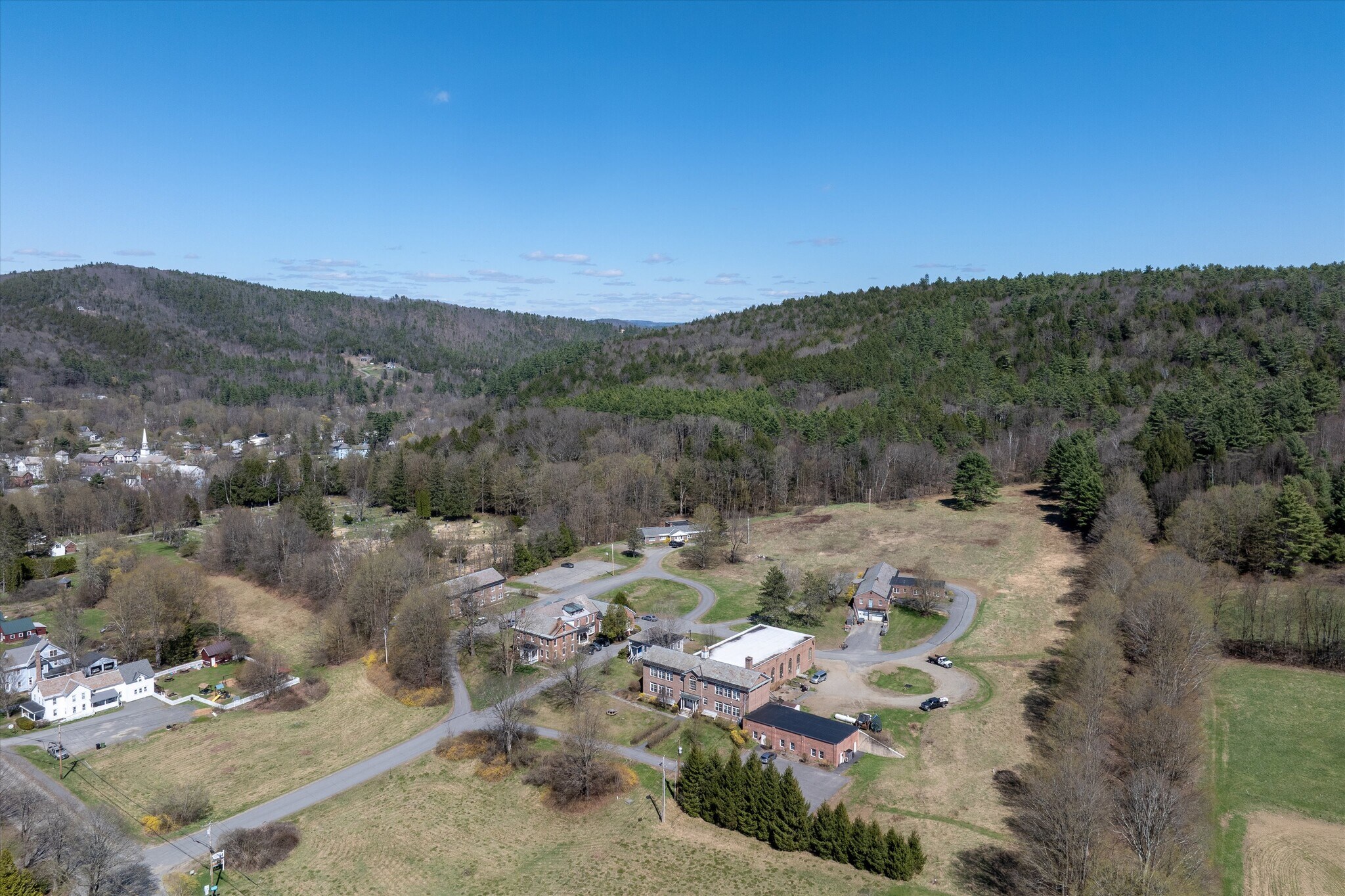 25 Warner Center Rd, Saxtons River, VT for Sale
