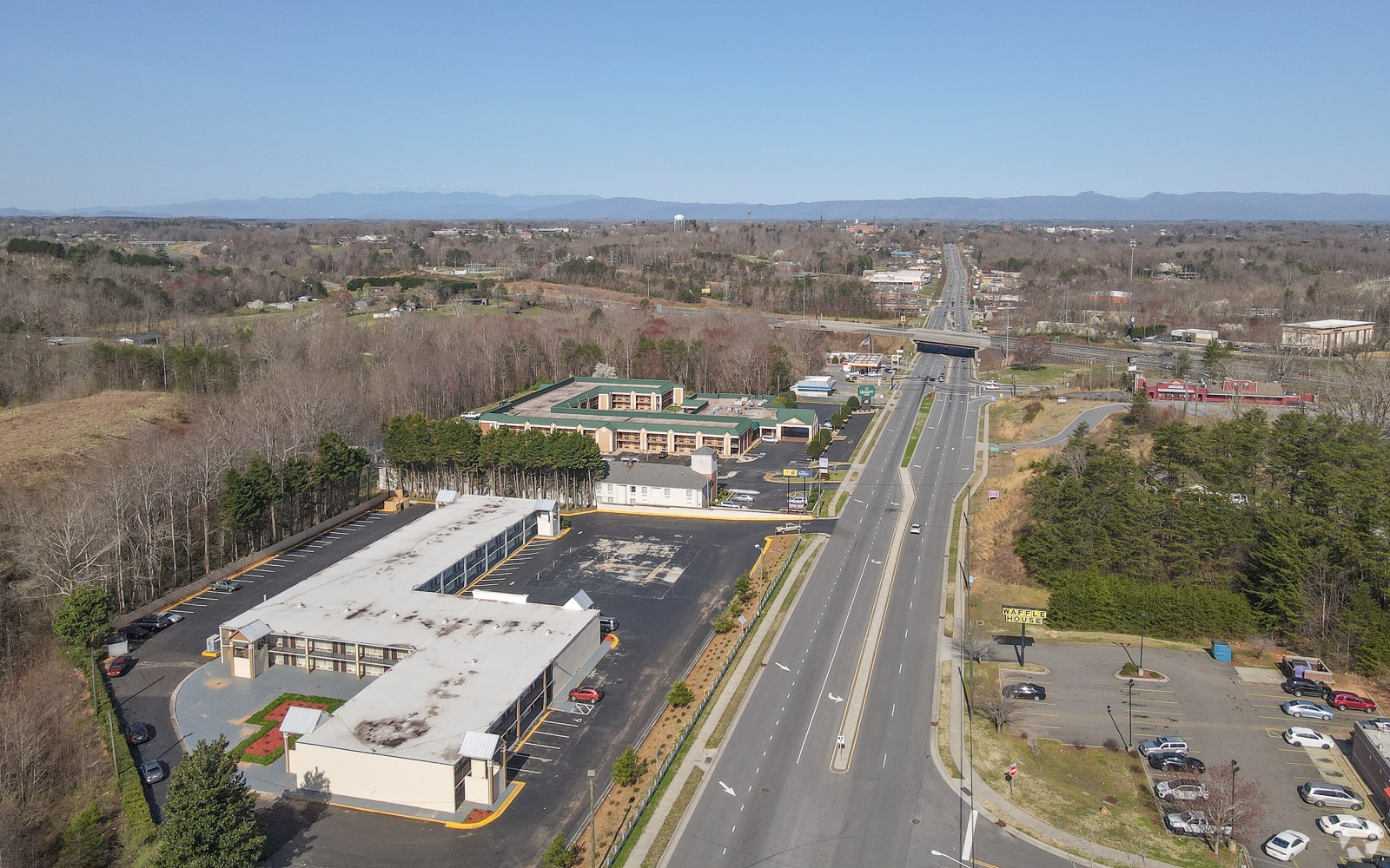 2402 S Sterling St, Morganton, NC for Sale