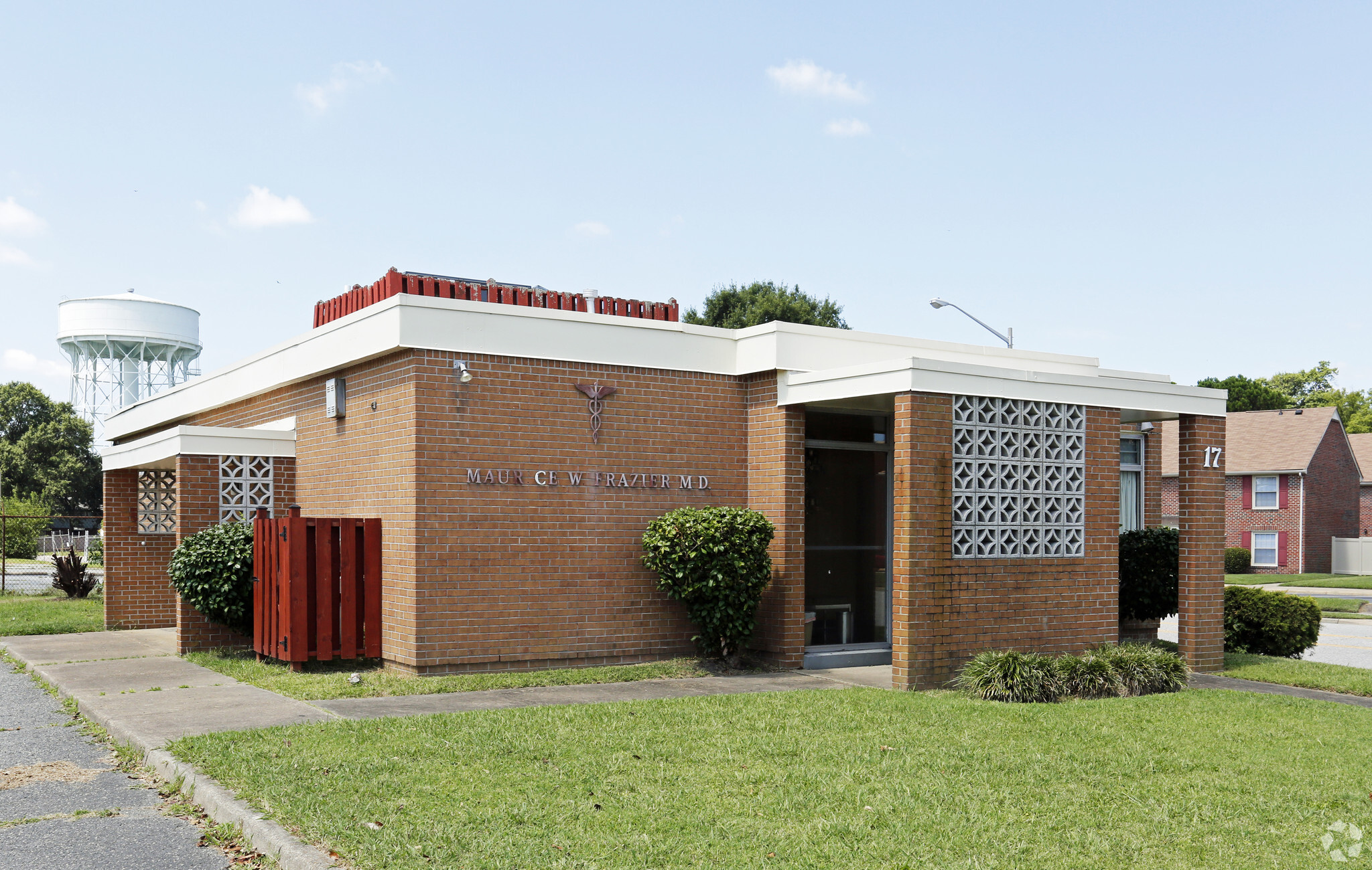17 W Mellen St, Hampton, VA for Rent