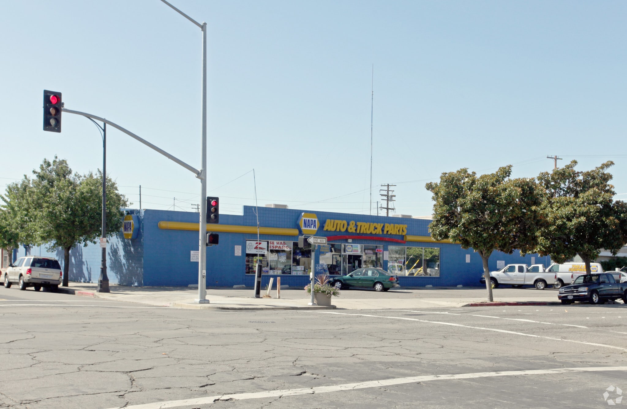 924 G St, Modesto, CA for Sale