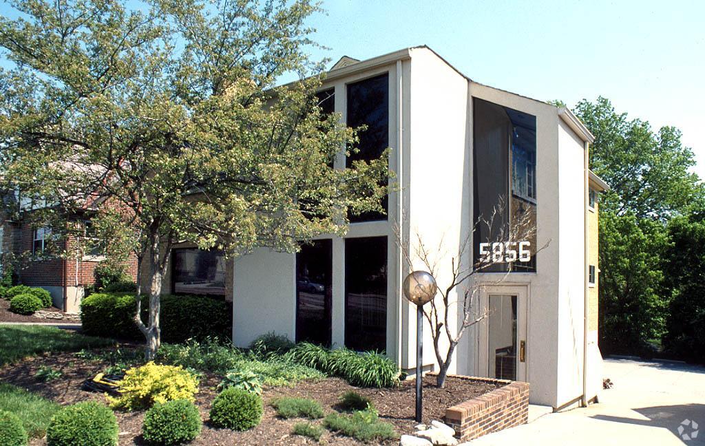 5856 Glenway Ave, Cincinnati, OH for Rent