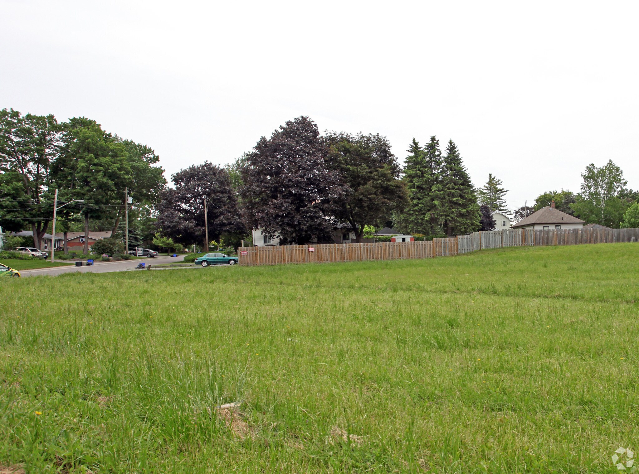 91-99 Baldwin St, Whitby, ON for Sale