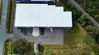 Largo, FL Warehouse - 12388 Starkey Rd