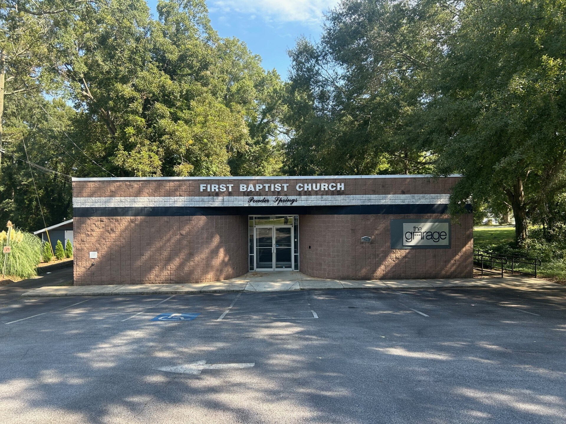 4262 Marietta St, Powder Springs, GA for Sale