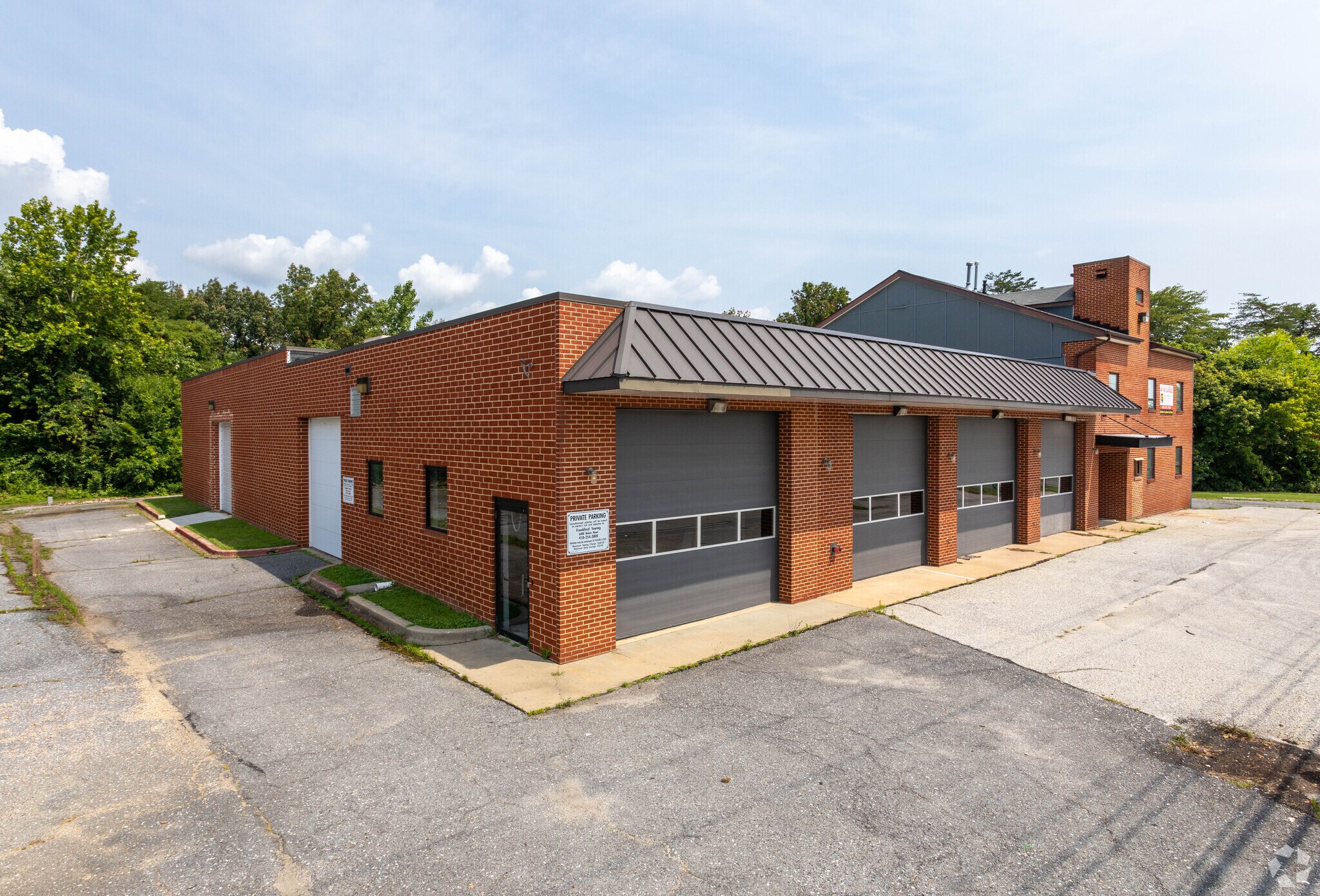 4000 Benson Ave Baltimore, MD 21227 Flex Property for Lease on