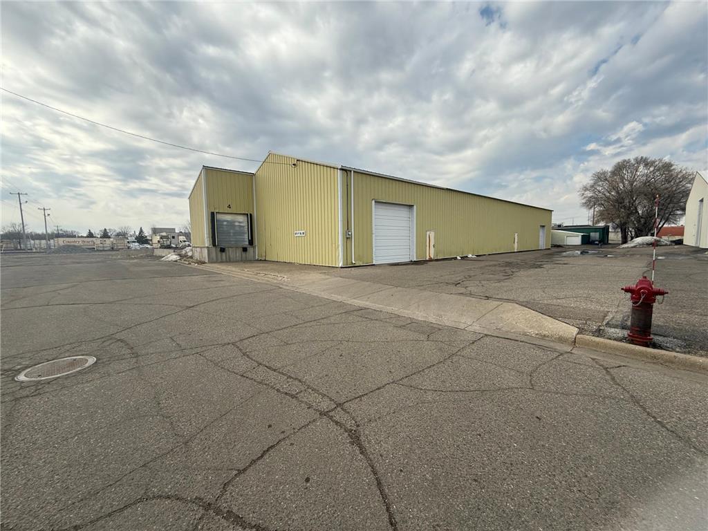 555 1st SE st, Saint Cloud, MN for Sale