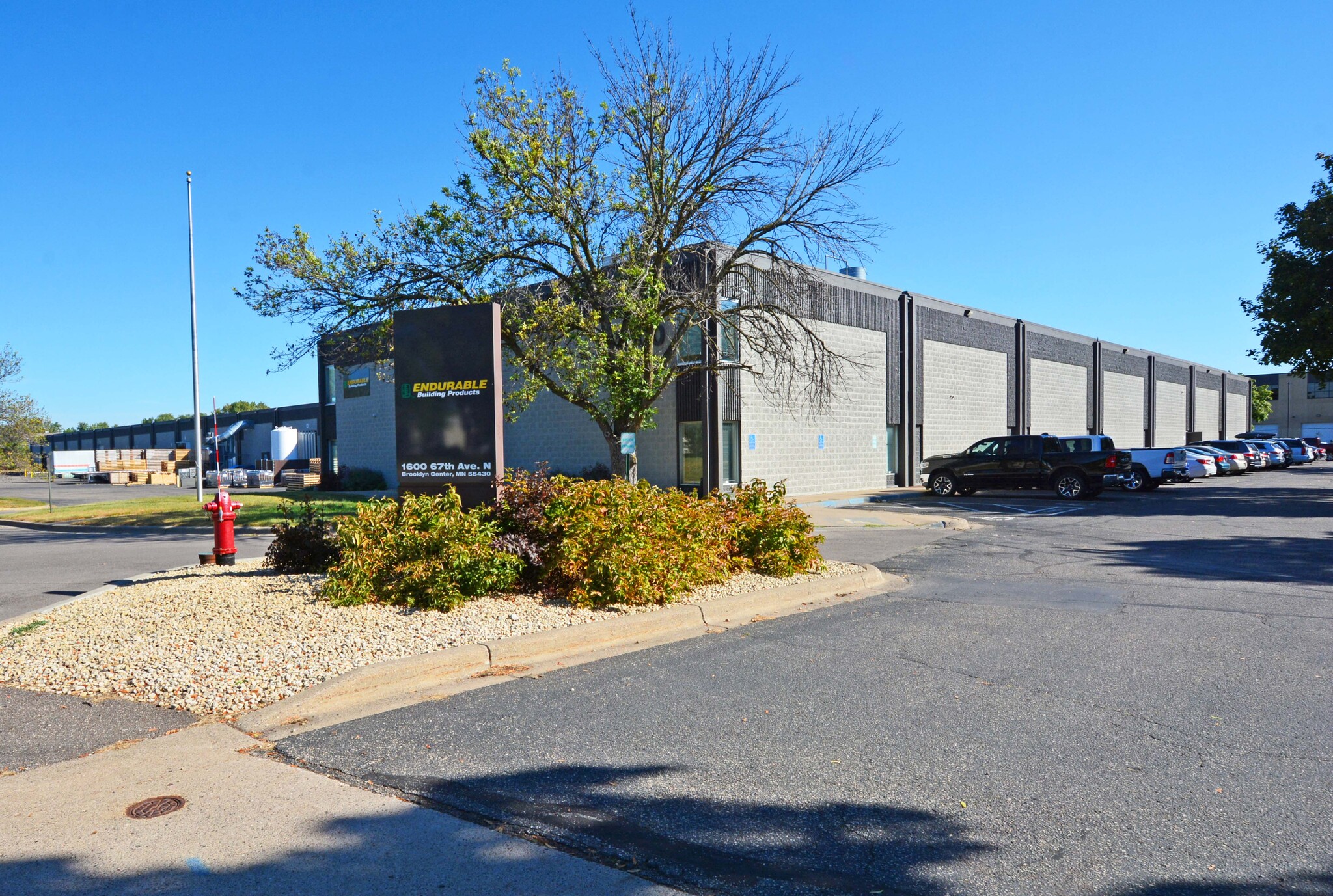 1600 N 67th Ave, Brooklyn Center, MN for Rent