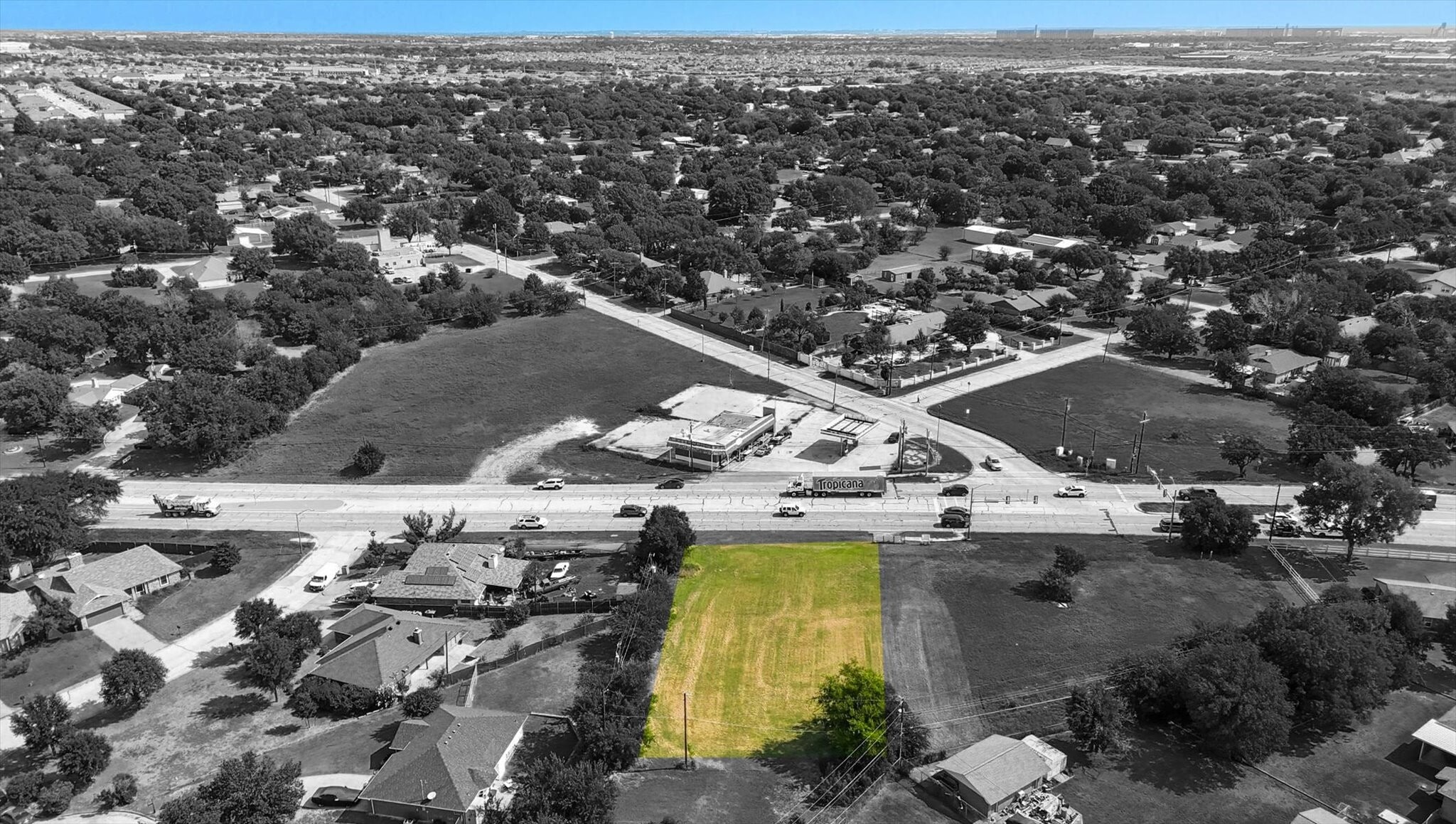 5295 Boat Club Rd, Fort Worth, TX for Sale