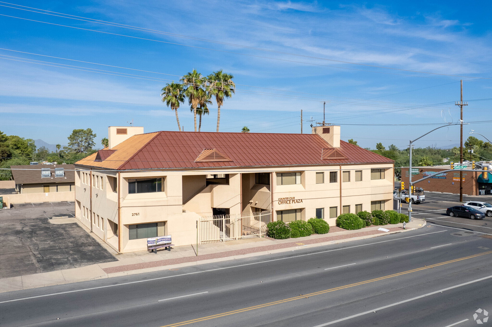 2761 N Country Club Rd, Tucson, AZ for Rent