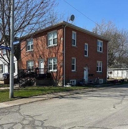 4077 Hickson Av, Niagara Falls, ON for Sale