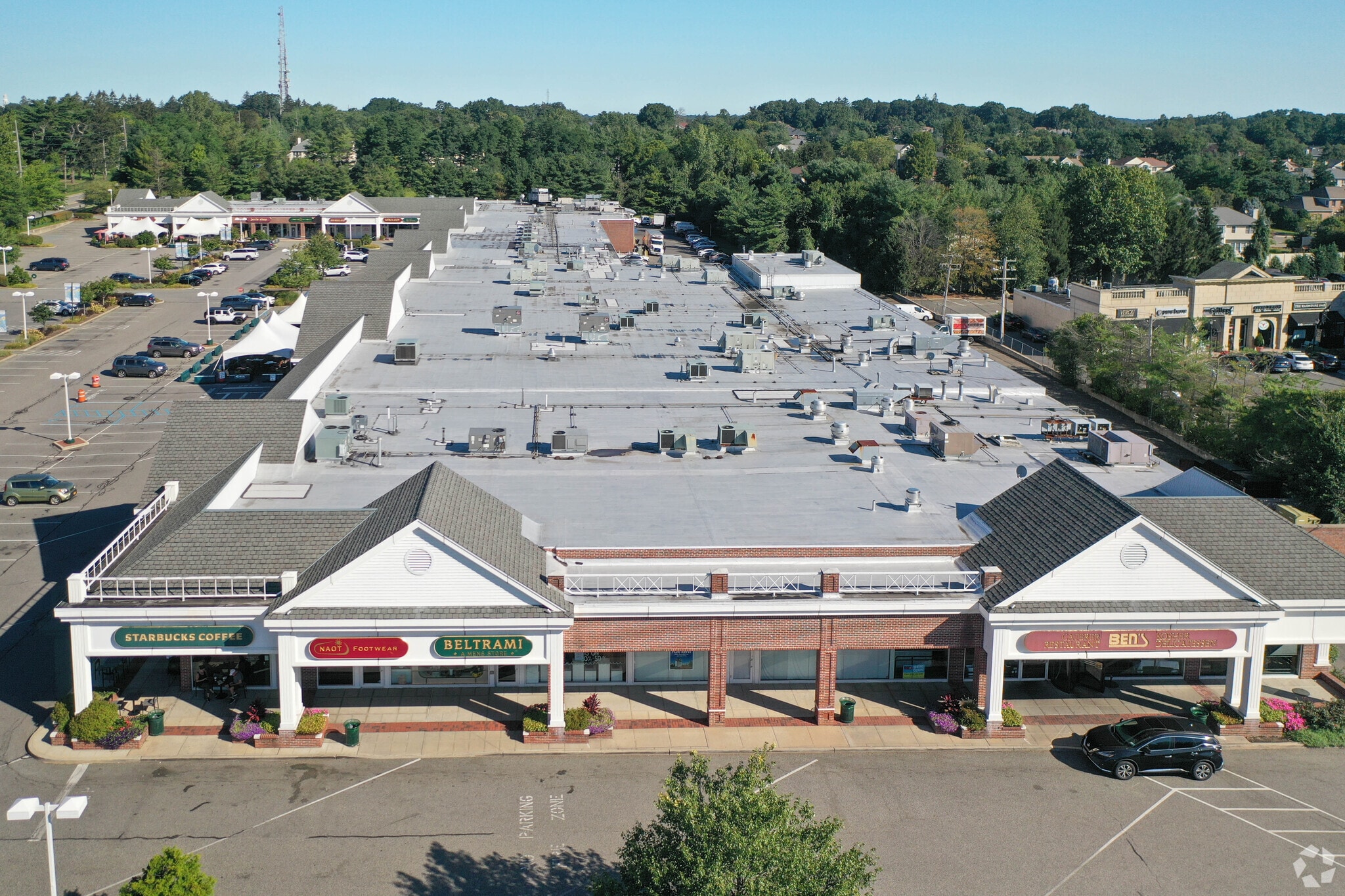 7947 Jericho Tpke, Woodbury, NY for Rent