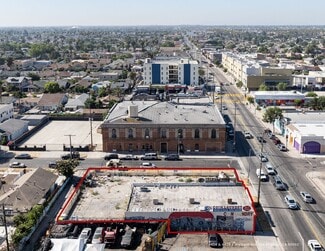 Los Angeles, CA Commercial - 4424-4428 S Western Ave