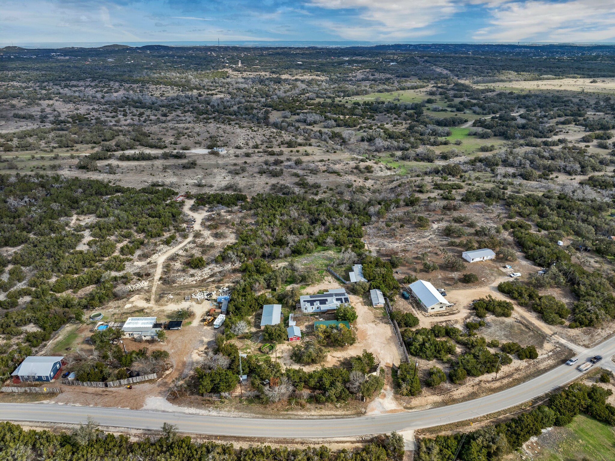 1740 W Fitzhugh Rd, Dripping Springs, TX for Sale