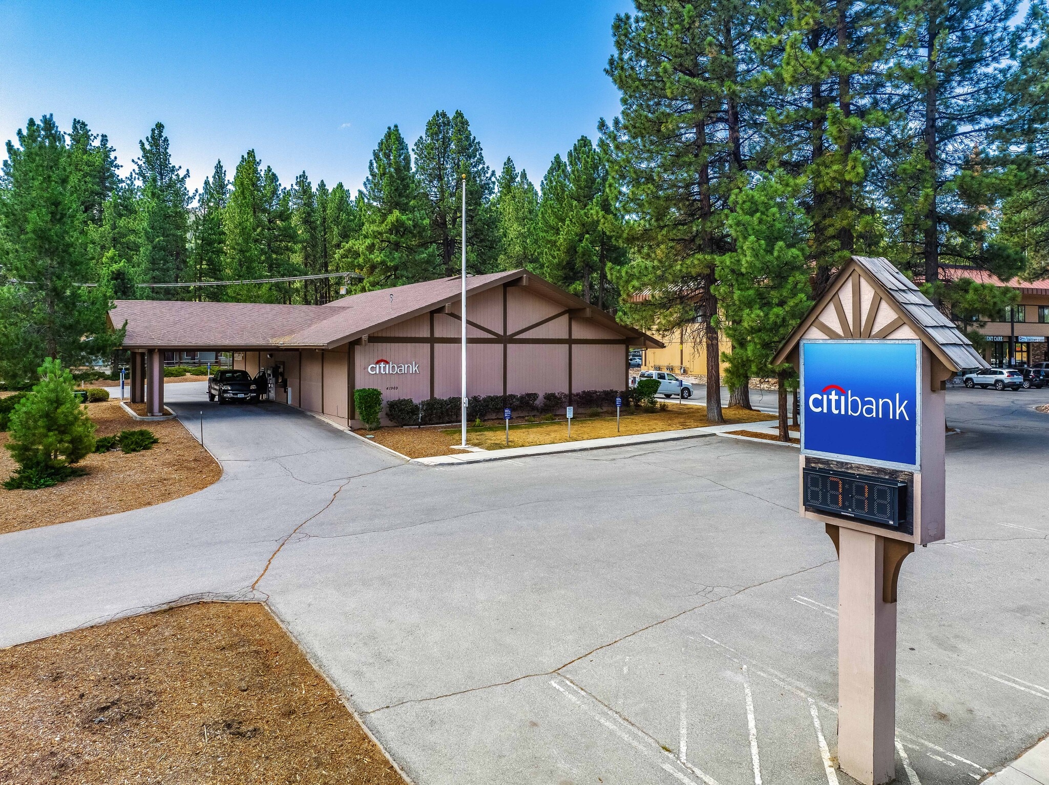 41969 Big Bear Blvd, Big Bear Lake, CA for Rent