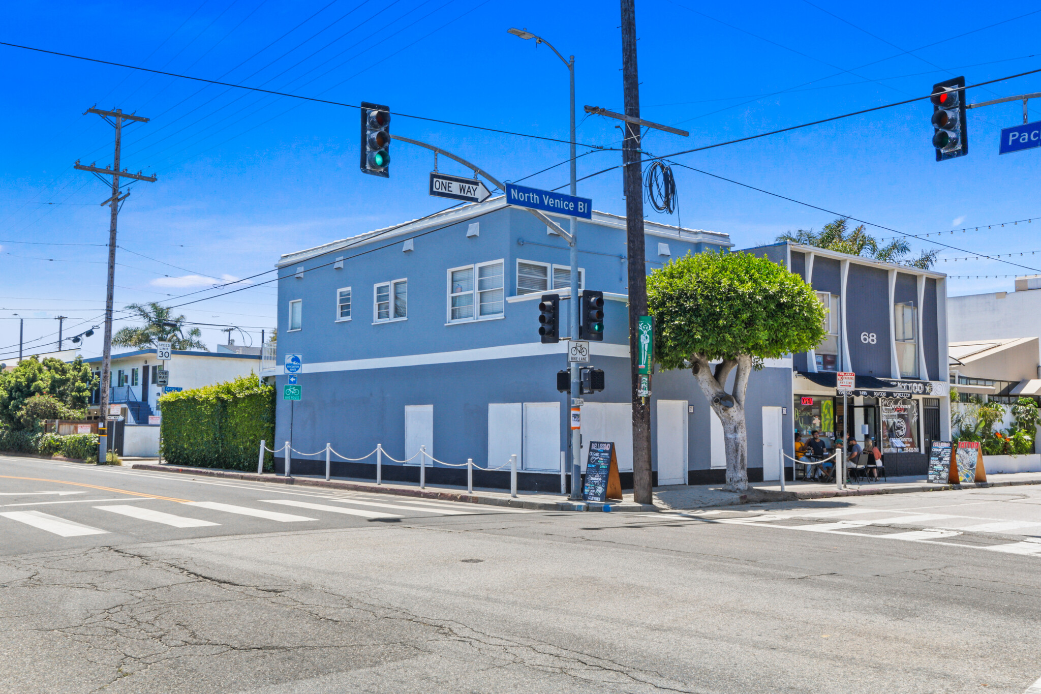 70 N Venice Blvd, Venice, CA for Sale