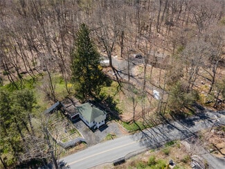 Carmel, NY Office/Residential - 11 Richardsville Rd