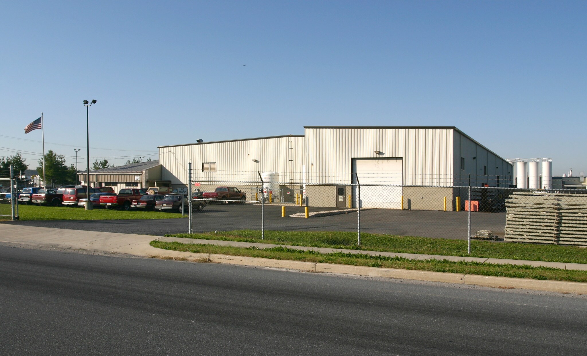 1610 Industrial Dr, Carlisle, PA for Rent