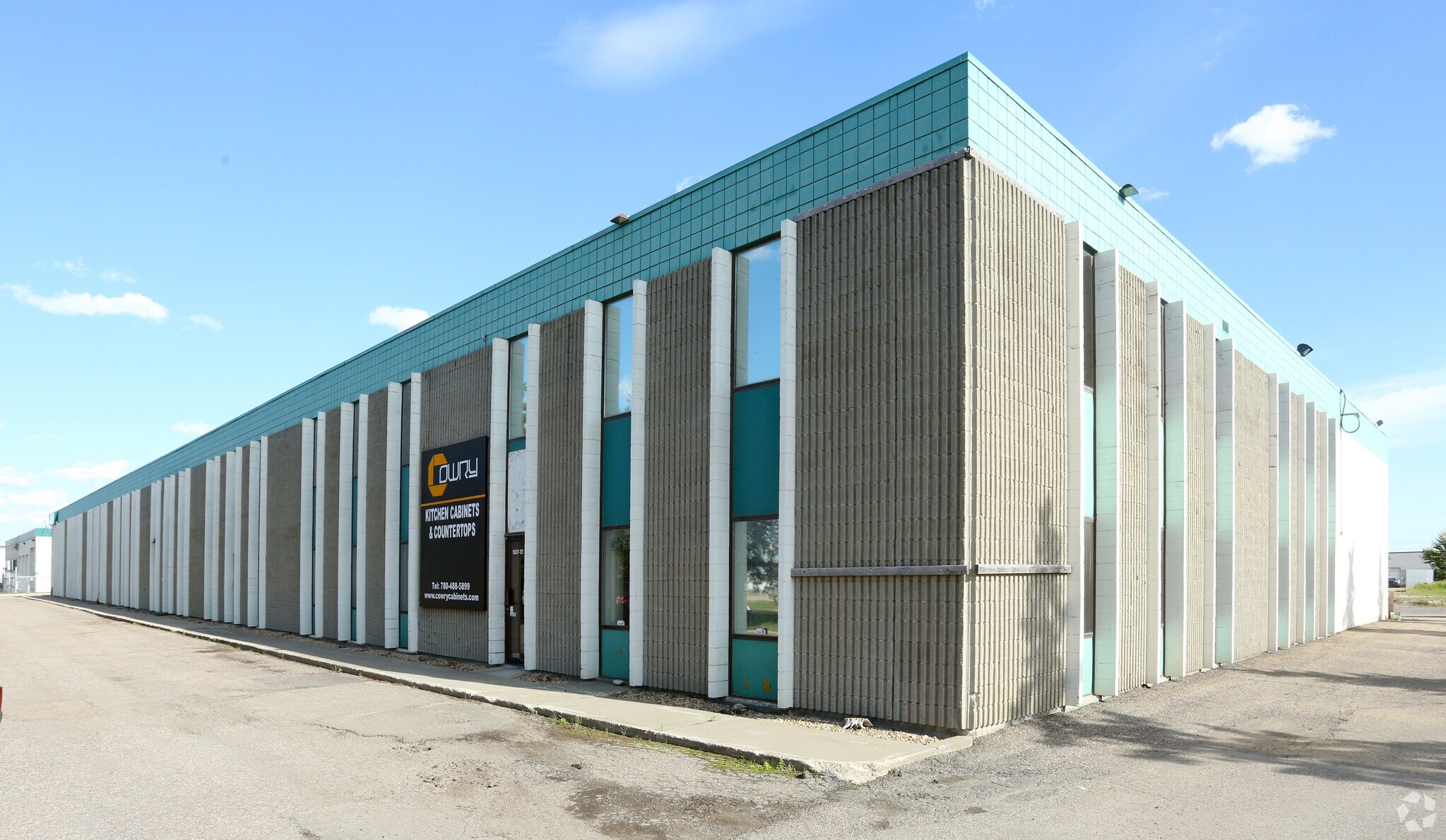 15913-15945 121A Ave NW, Edmonton, AB for Rent