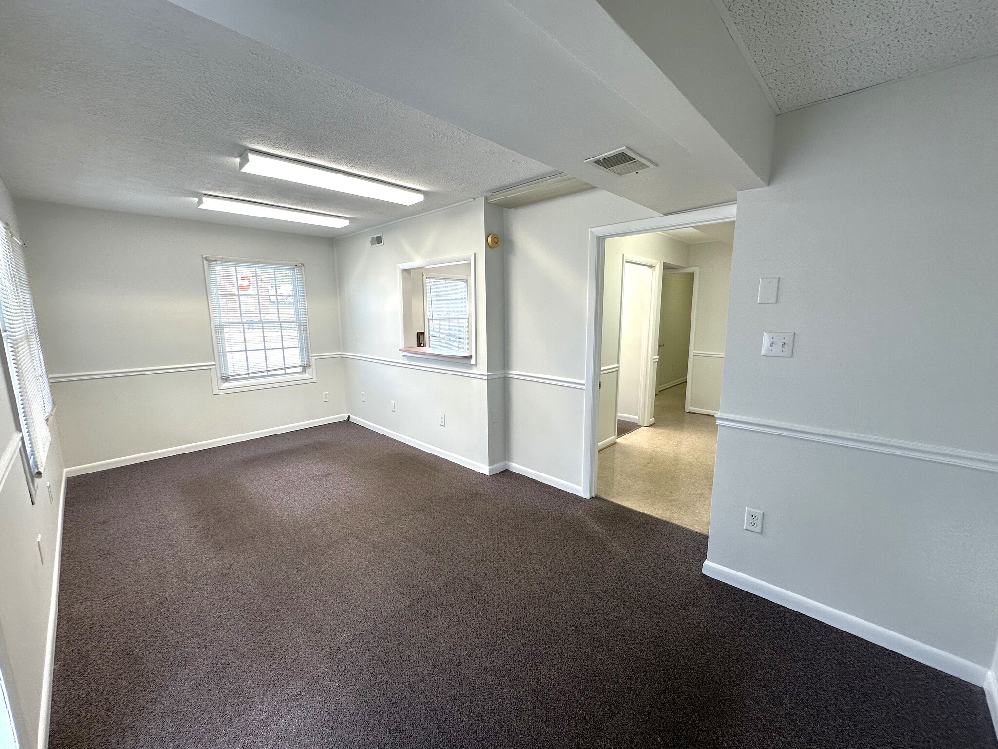 500-515 Charles St, La Plata, MD for Rent