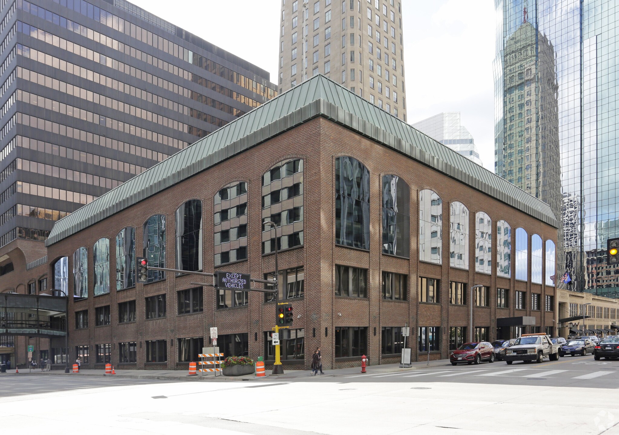 801 Marquette Ave, Minneapolis, MN for Rent