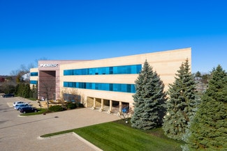 Buffalo Grove, IL Office, Office/Medical - 600 N Buffalo Grove Rd