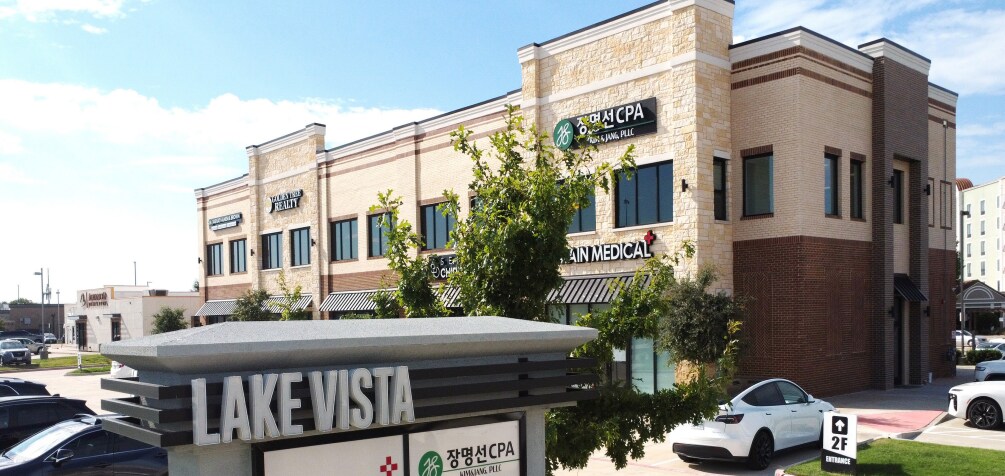 2670 Lake Vista Dr, Lewisville, TX for Rent