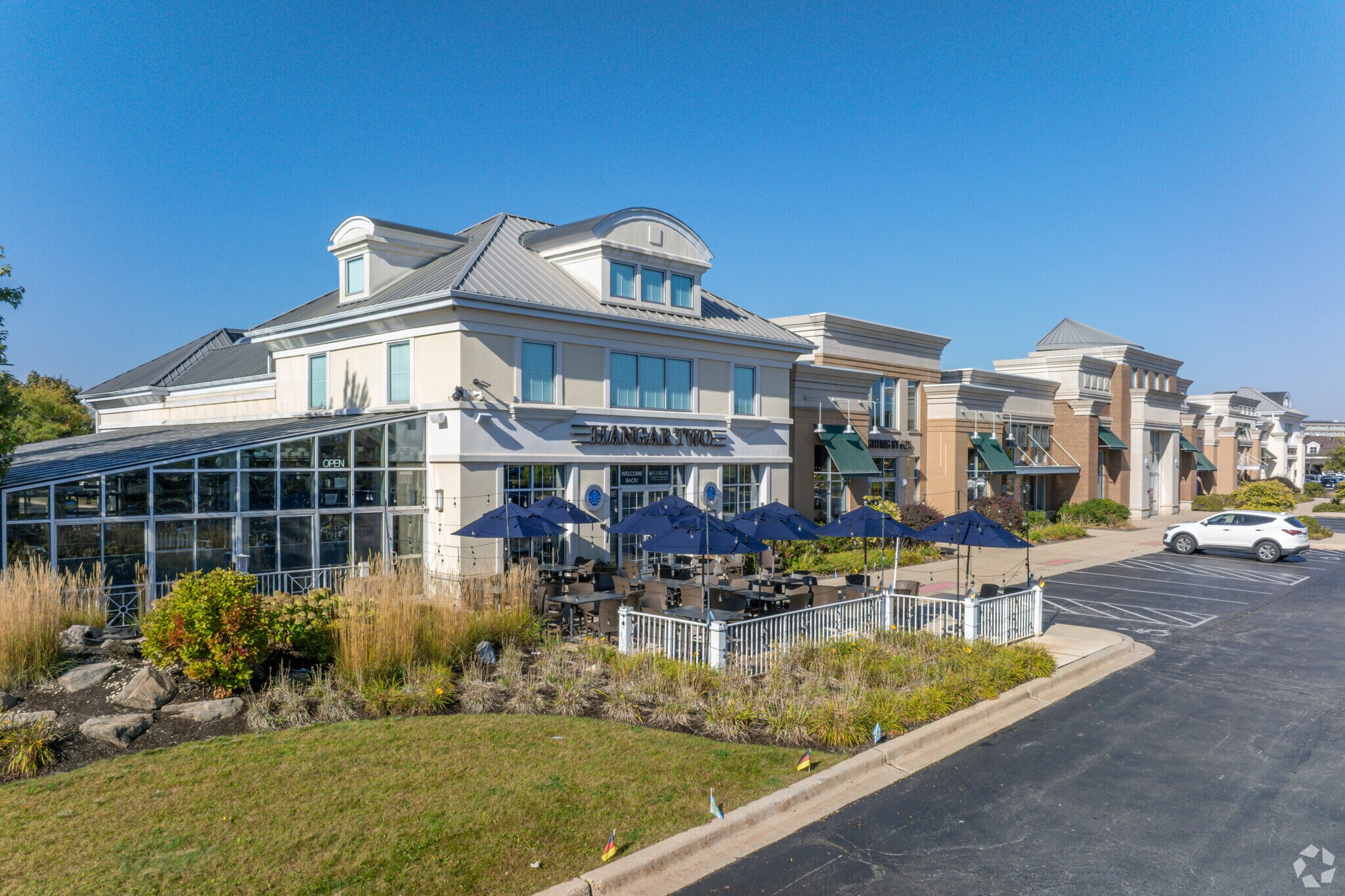 1100 N Milwaukee Ave, Glenview, IL for Rent