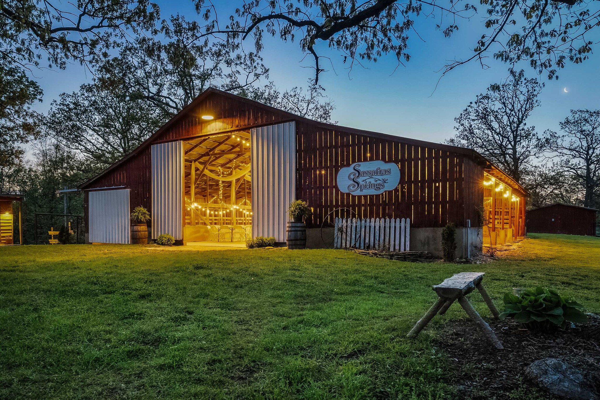 129 Vaughan Rd, Eldon, MO for Sale