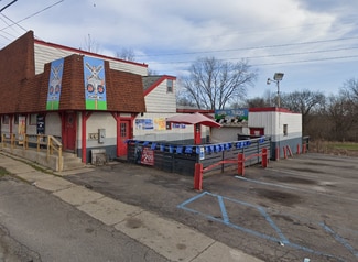 Flint, MI Bar - 2310 W Court St