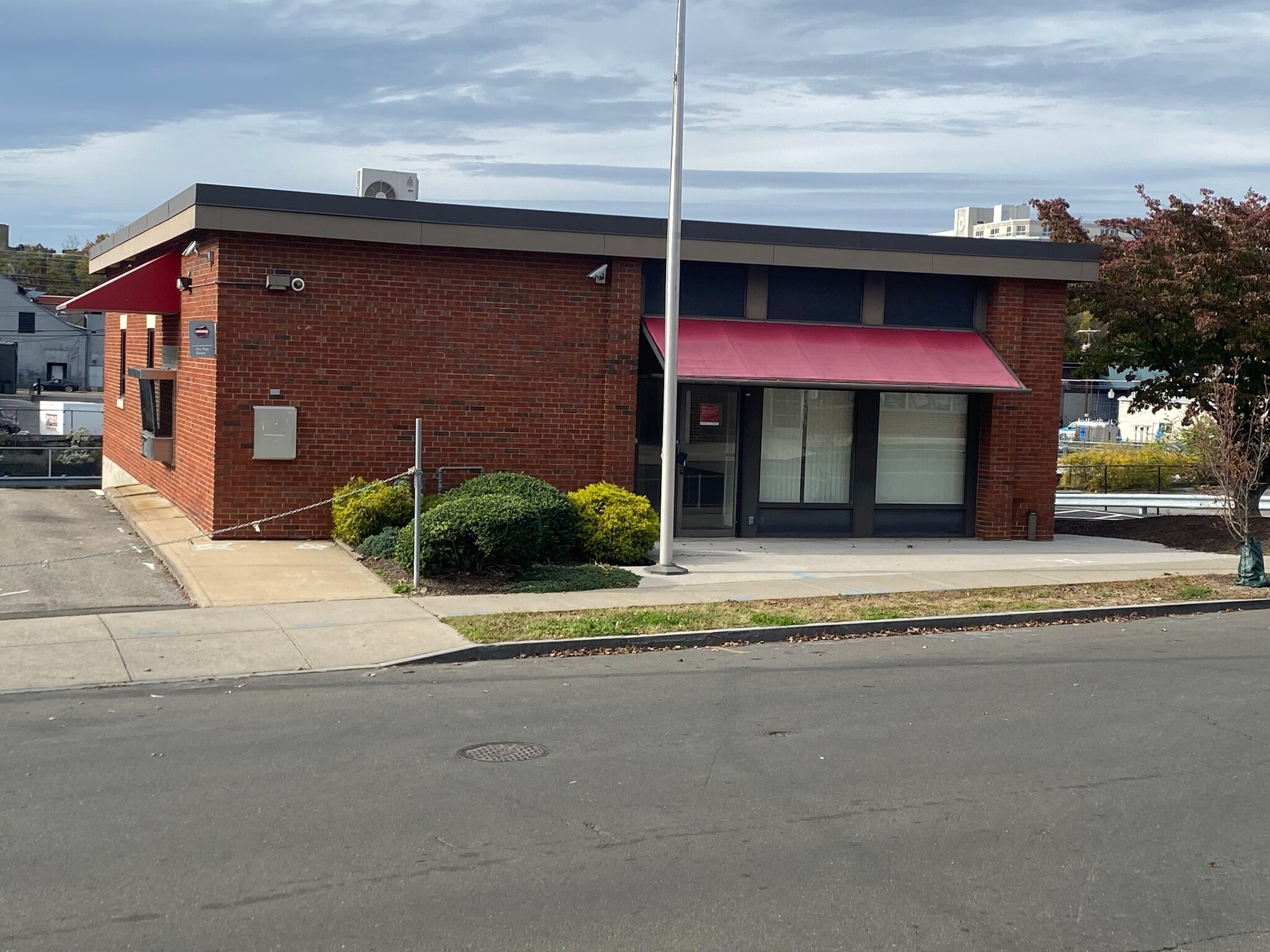 30 S Water St, Greenwich, CT for Rent