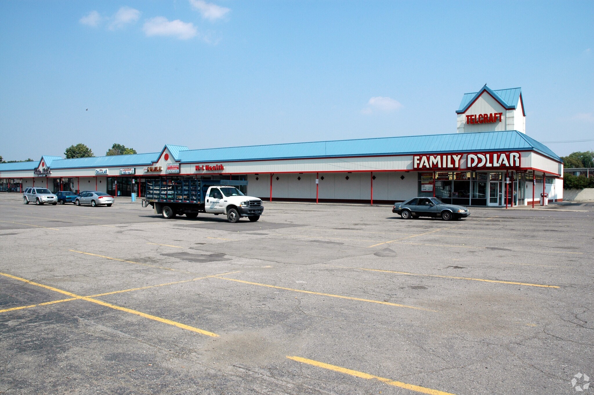 14010-14128 Telegraph Rd, Redford, MI for Rent