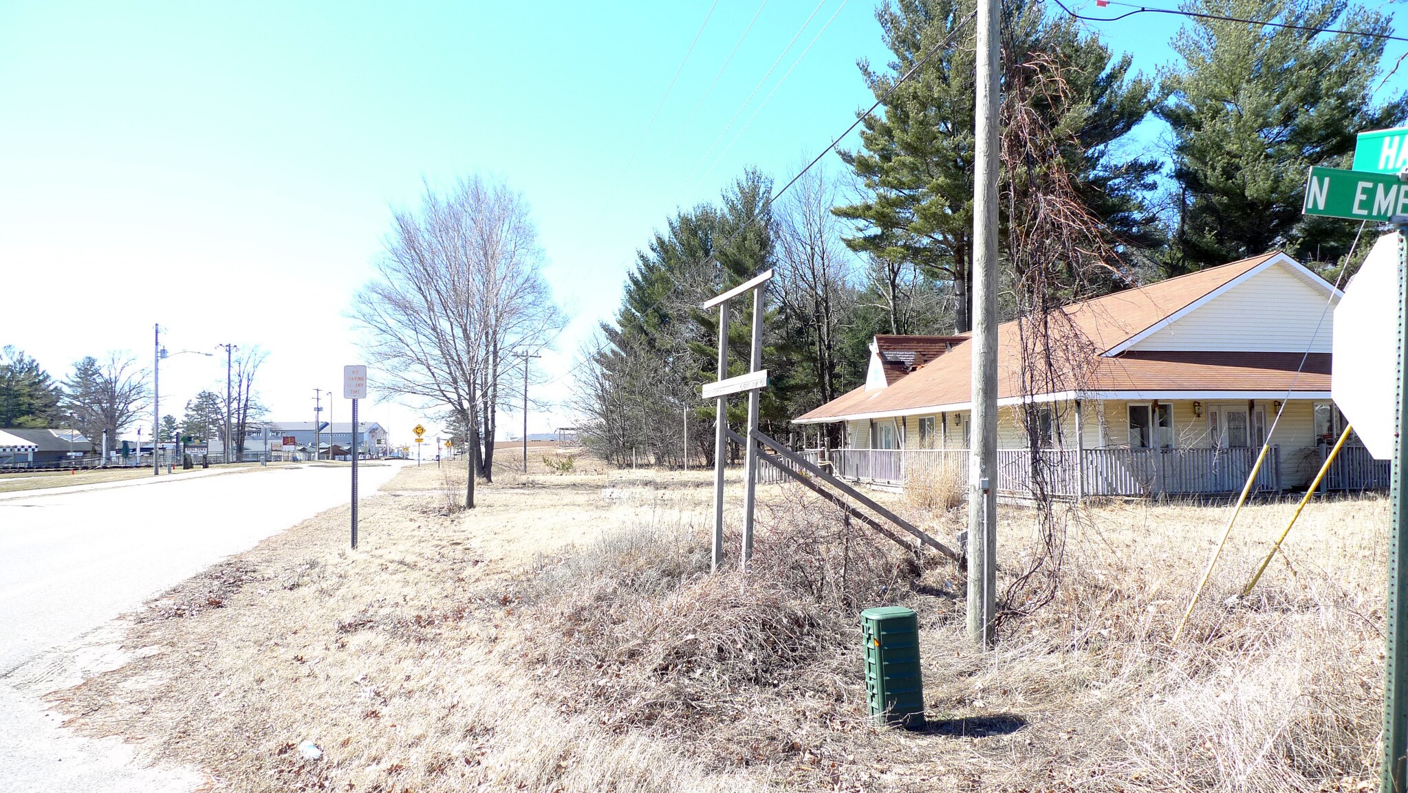 1217 N Emerald Dr, Mears, MI for Sale