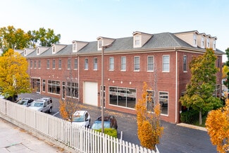 Glenview, IL Office - 2111-2115 Chestnut Ave