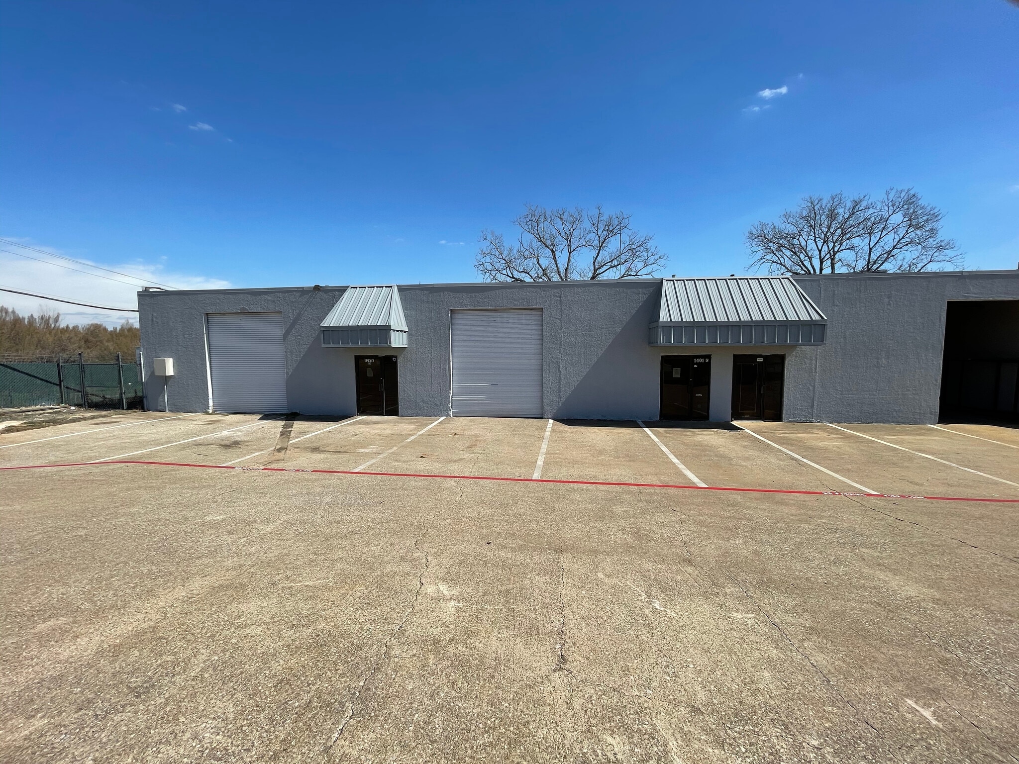 1401 Royal Pky, Euless, TX for Rent