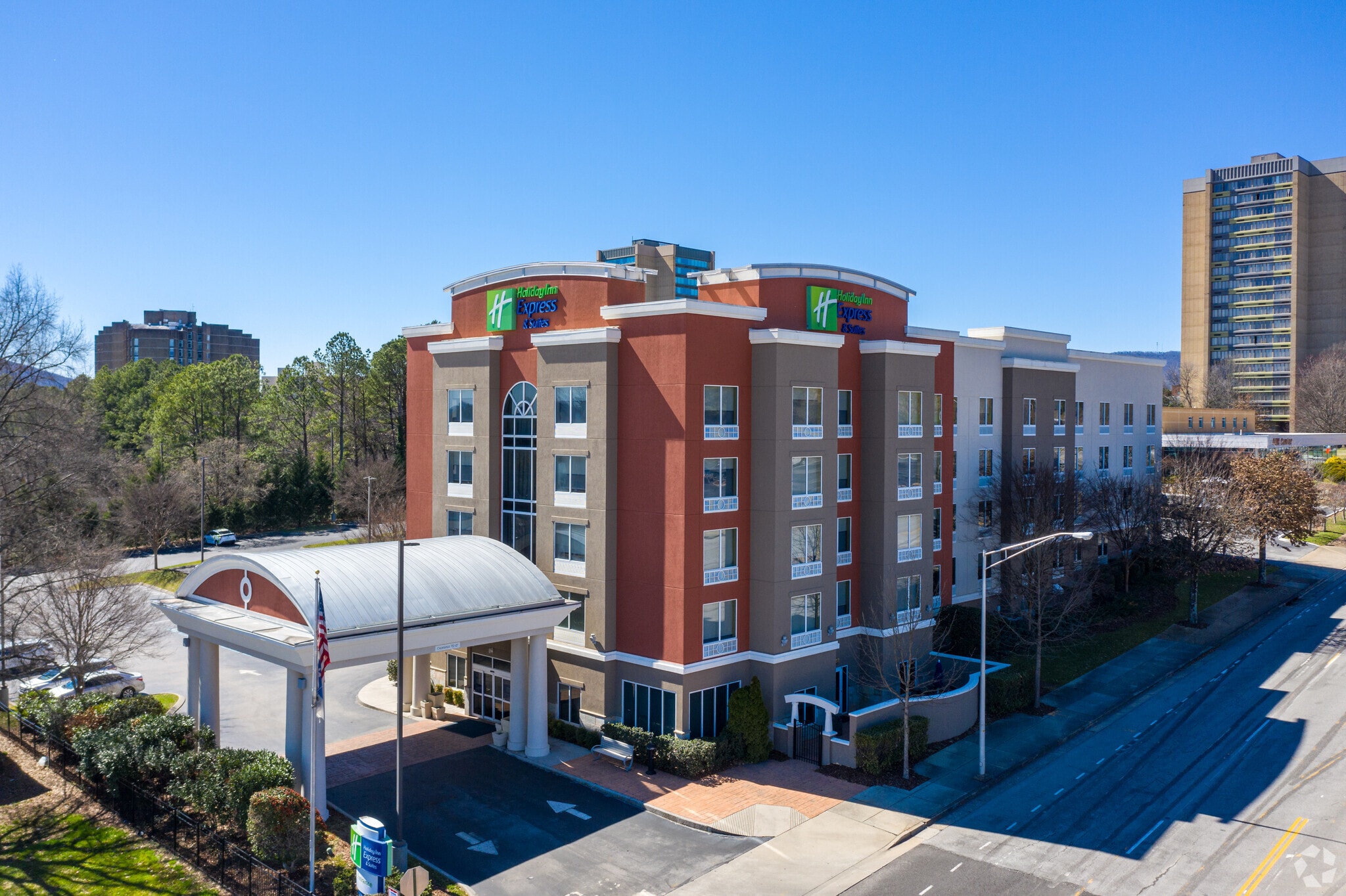 440 Martin Luther King Jr Blvd, Chattanooga, TN for Sale