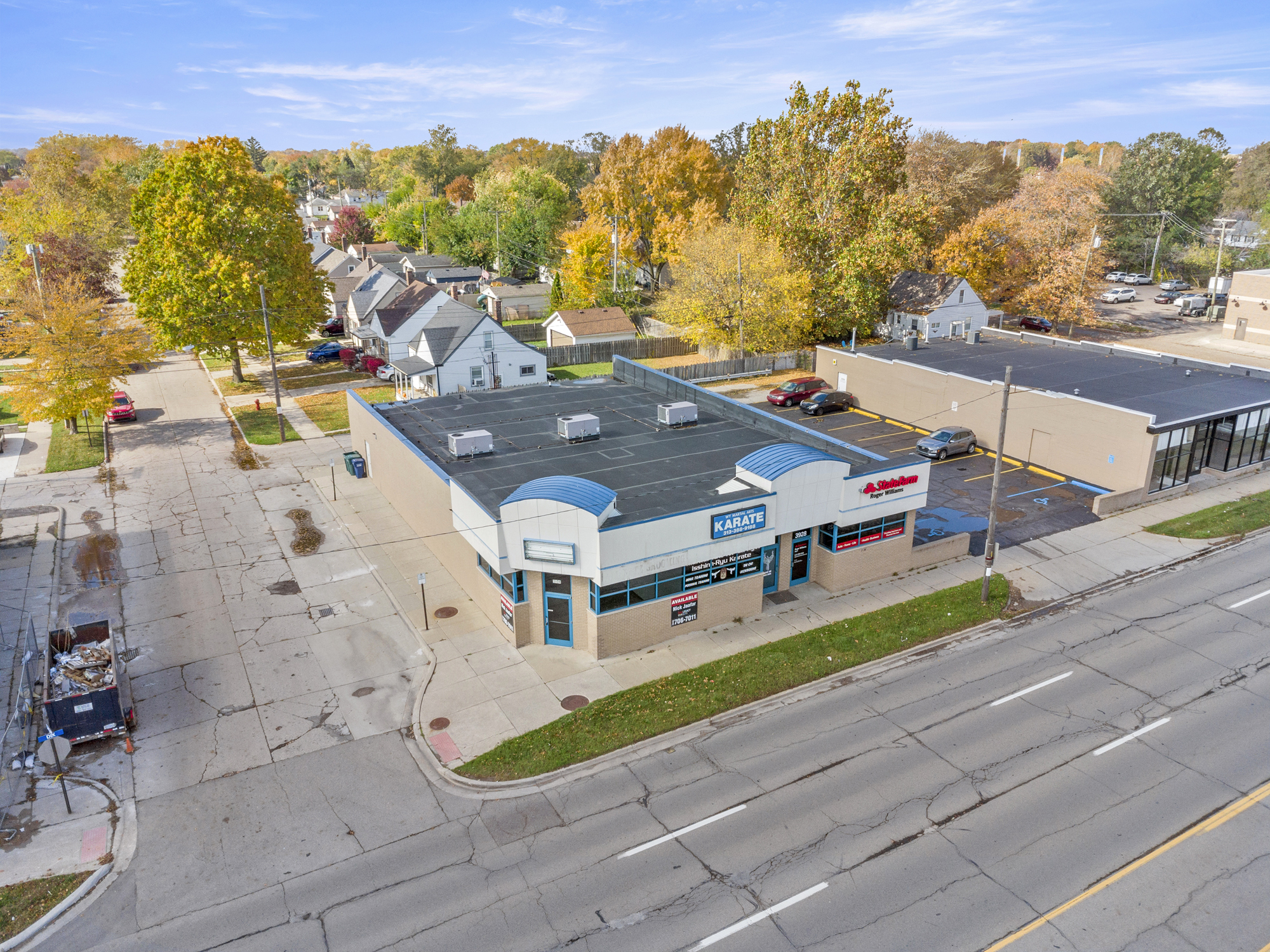 3930 Dix Hwy, Lincoln Park, MI for Rent