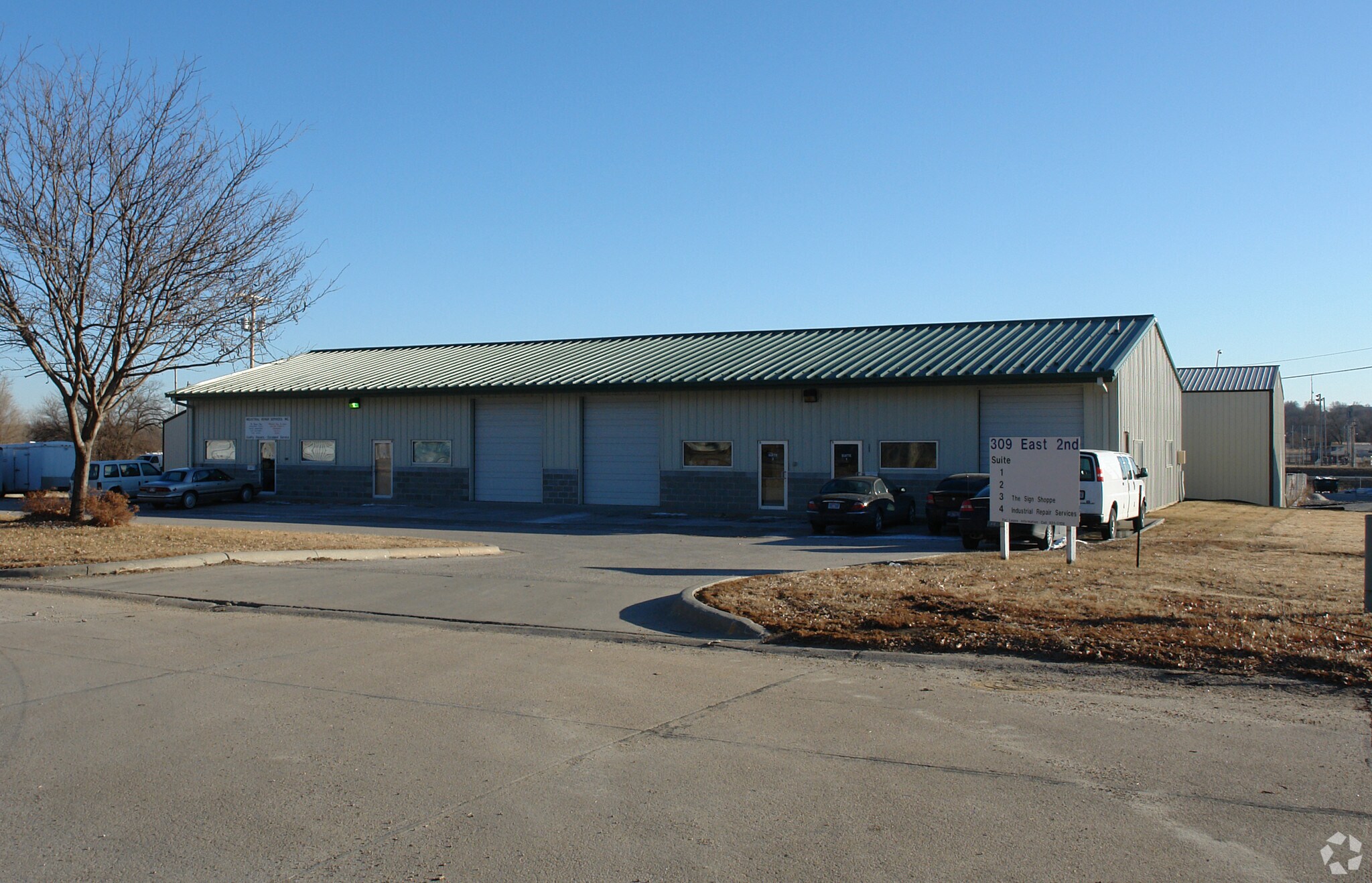 309 E 2nd St, Papillion, NE for Rent