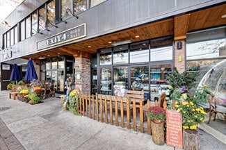 153 E Main St  