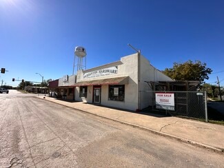Jourdanton, TX Garden Center - 1308 Simmons Ave