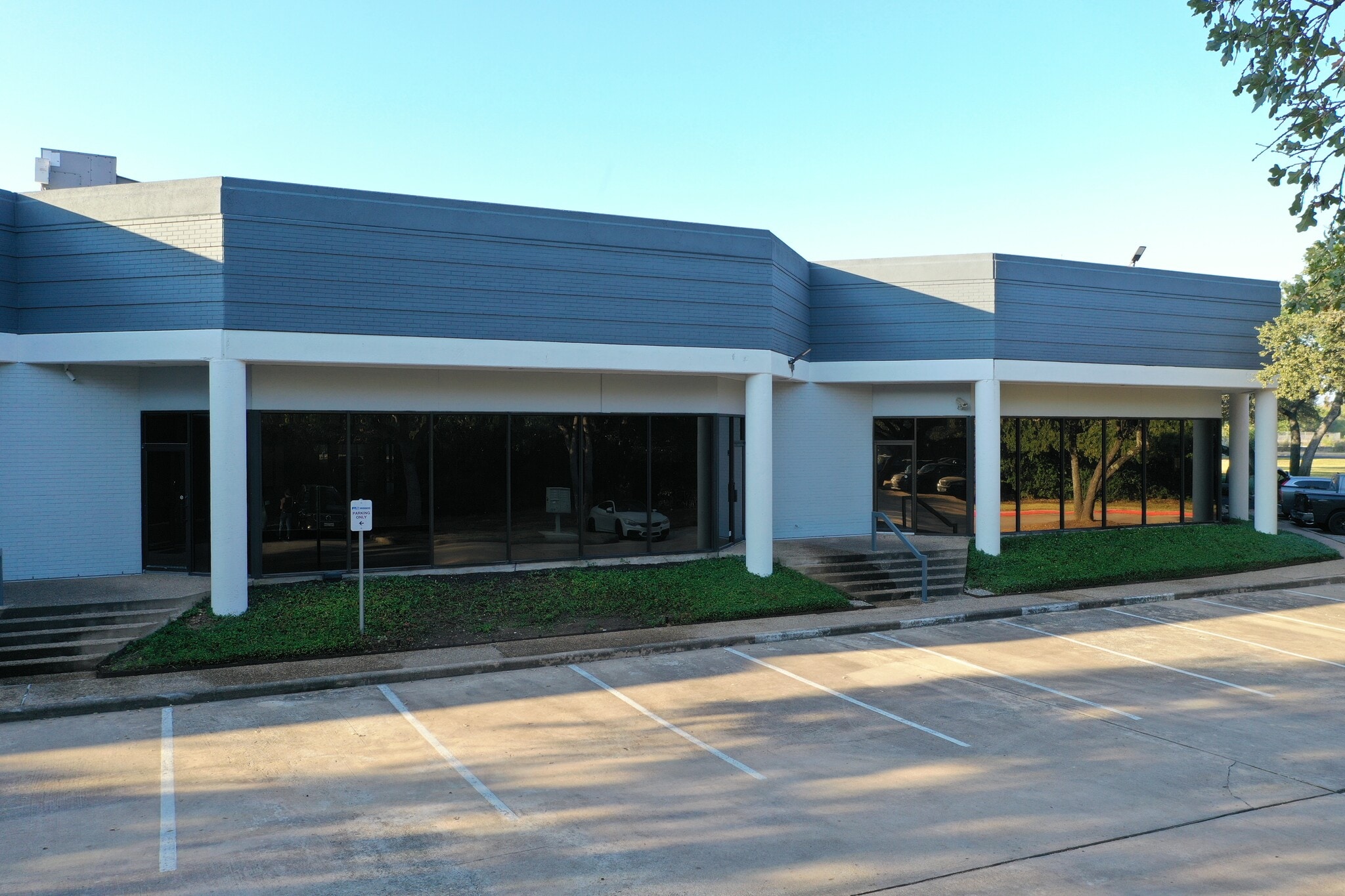 5321 Industrial Oaks Blvd, Austin, TX for Rent