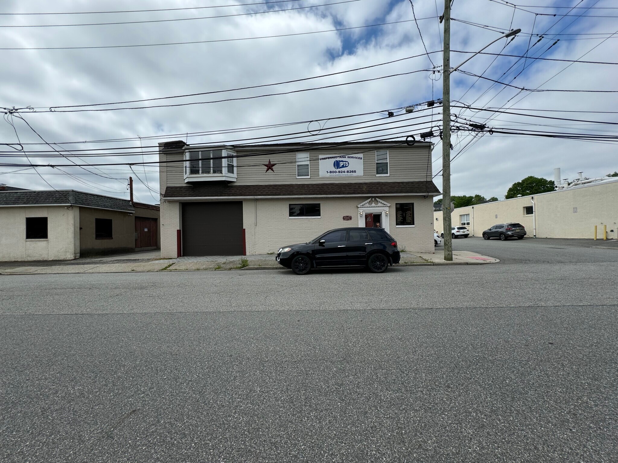 173 Sargeant Ave Clifton, NJ 07013 Flex Property for Lease on