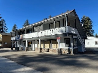 South Lake Tahoe, CA Storefront Retail/Residential - 2197 Lake Tahoe Blvd