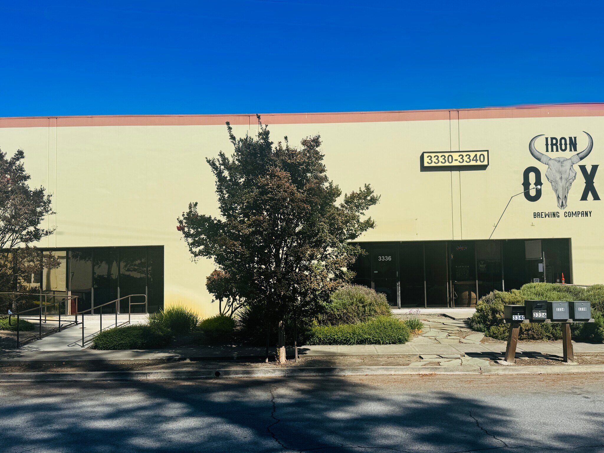 3336 Industrial Dr, Santa Rosa, CA for Rent